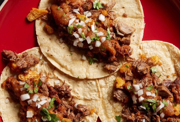 Tacos de Chicharron
